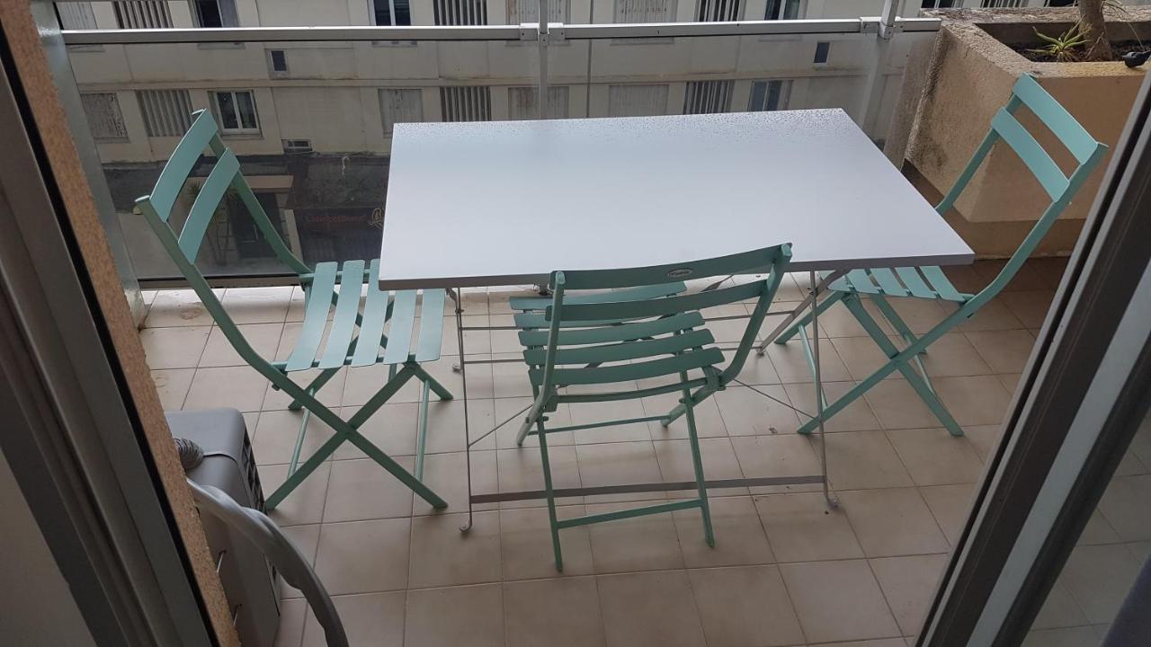 studio 3 personnes proche tram et bus Appartamento Nizza Esterno foto